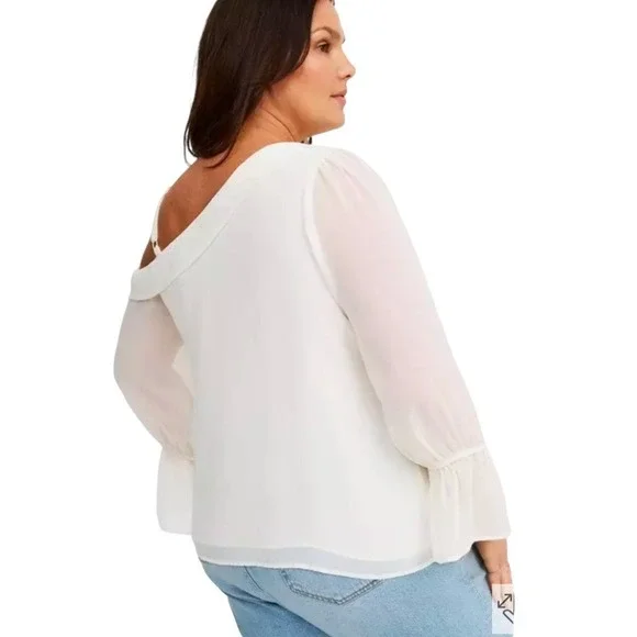 Torrid Asymetrical Top Blouse 'Winter White' Ivory Cream L/S Womens 2X NWT - Picture 3 of 10